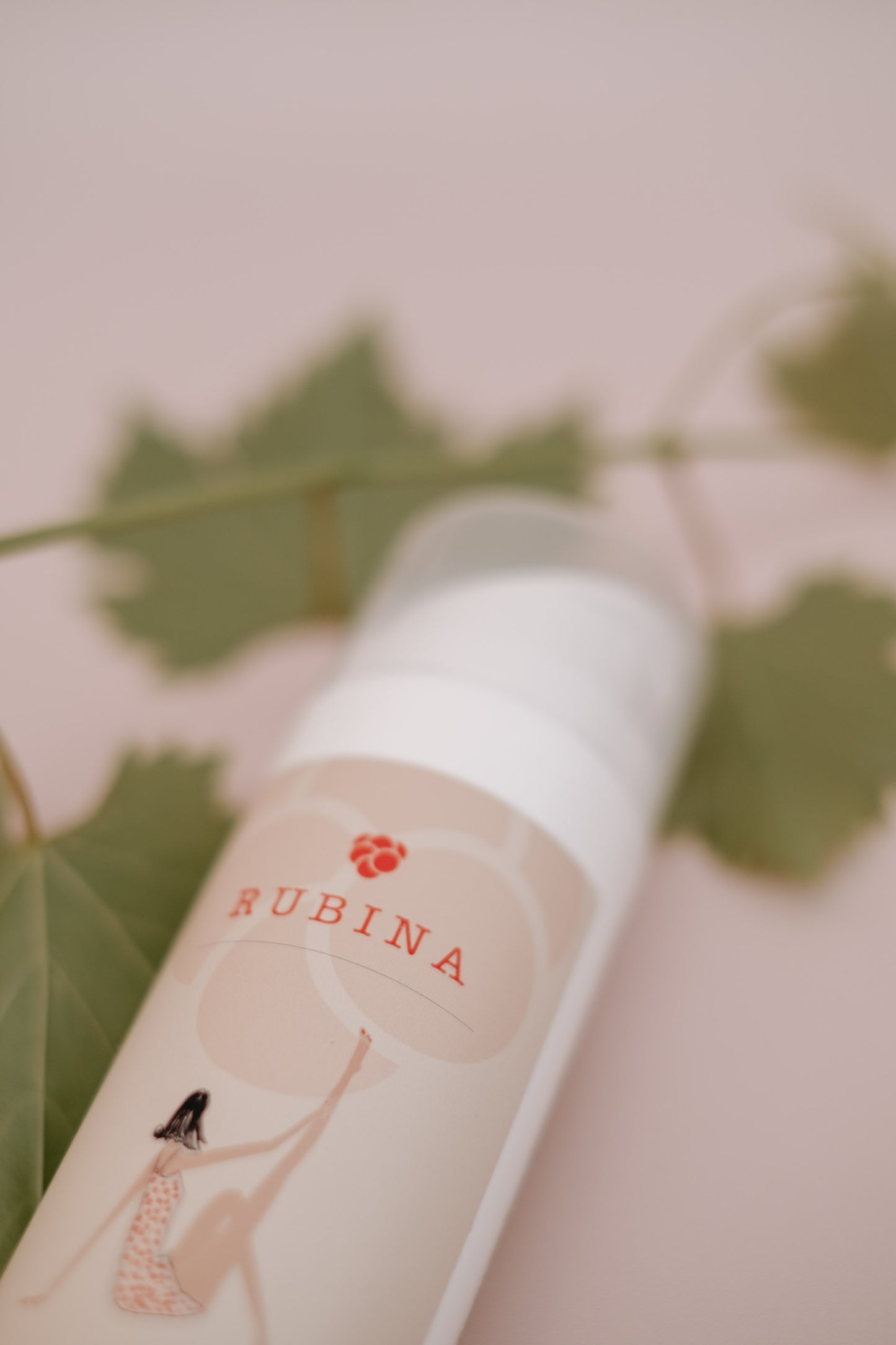 Organik su ve üzüm özleri ile “iyi” vücut sütü