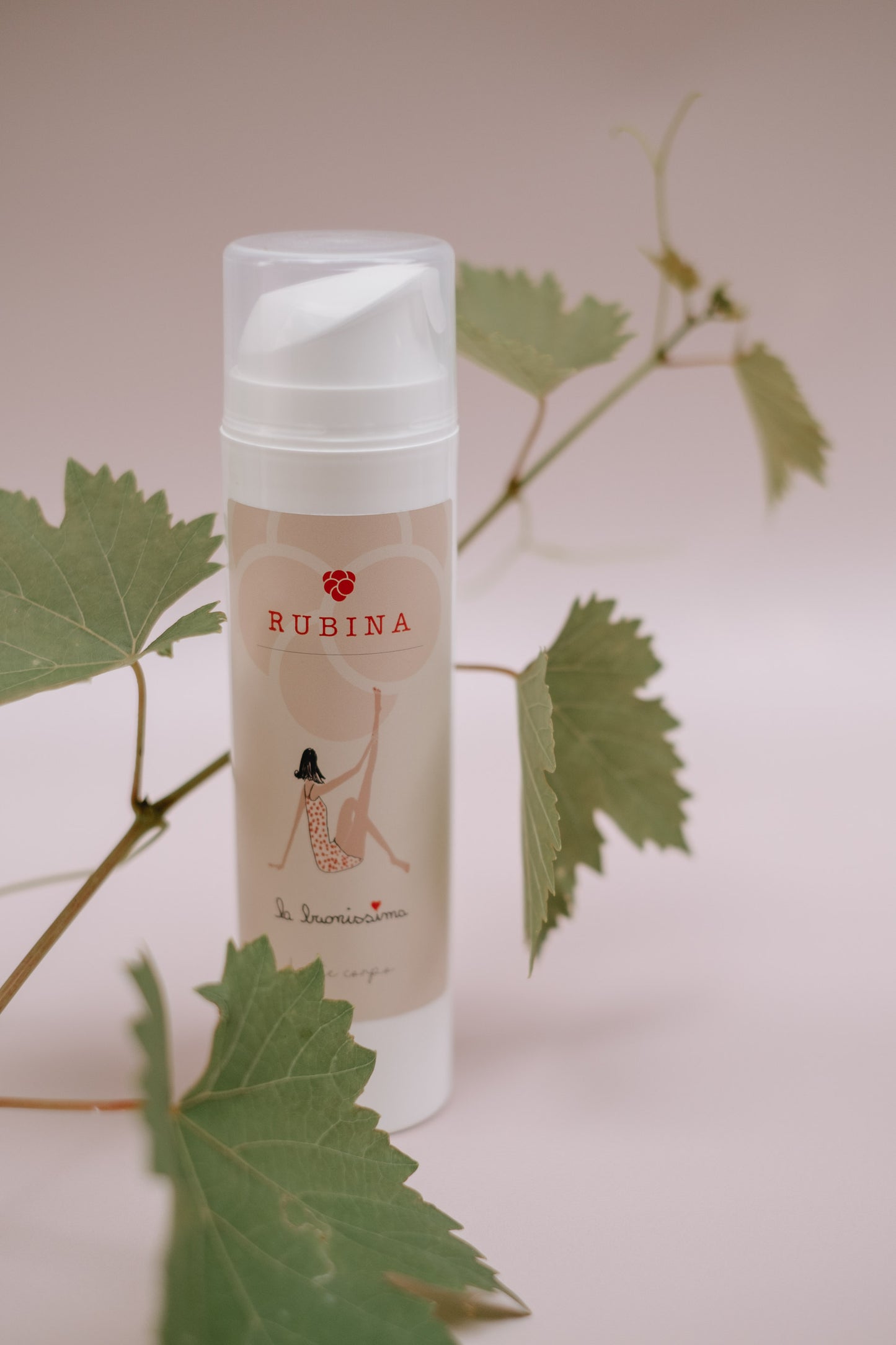 Organik su ve üzüm özleri ile “iyi” vücut sütü